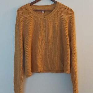 NWT American Eagle Mustard Ribbed Henley Sweater Size Medium
